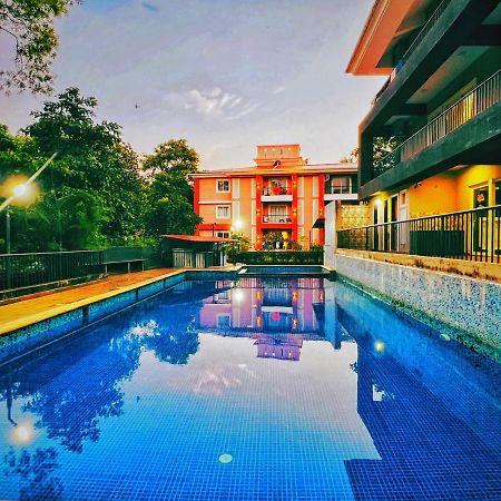 2Bhk Stunning Apartment With Pool Вагатор Экстерьер фото
